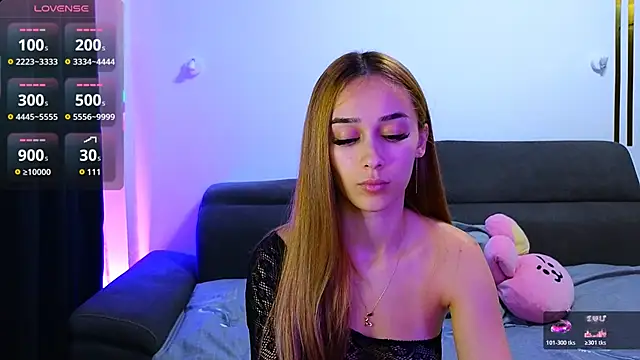 Snapshot of AmyKent_ chatting on November 24, 2025, 4:18 pm AmyKent online show from November 24, 2025, 4:18 pm