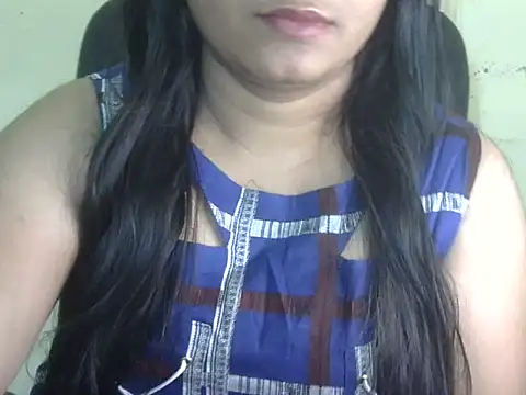 Snapshot of Aanya_Hazel chatting on January 10, 2026, 8:37 pm Aanya Hazel online show from January 10, 2026, 8:37 pm