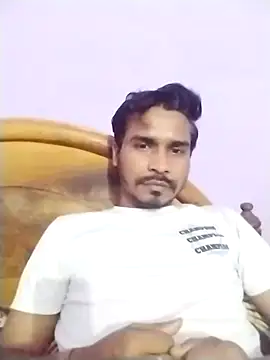 Snapshot of anurag-tyagi chatting on October 23, 2025, 5:33 pm anurag-tyagi online show from October 23, 2025, 5:33 pm