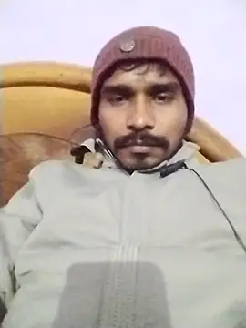 Snapshot of anurag-tyagi chatting on December 14, 2025, 5:18 pm anurag-tyagi online show from December 14, 2025, 5:18 pm