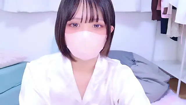 Hinata Sun online show from February 3, 2026, 9:09 pm