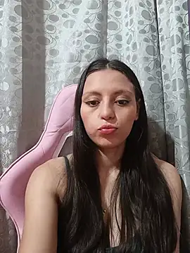Snapshot of Lahila_ chatting on July 13, 2026, 4:17 pm Lahila online show from July 13, 2026, 4:17 pm