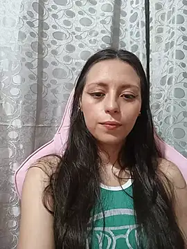 Snapshot of Lahila_ chatting on June 14, 2026, 3:13 pm Lahila online show from June 14, 2026, 3:13 pm