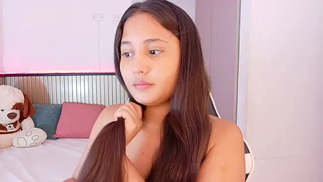 Laly Cherry  online show from December 3, 2025, 12:48 pm