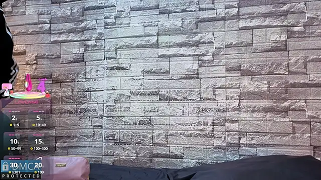 Snapshot of Kiara_Zahiri__ chatting on November 26, 2025, 11:43 am Kiara Zahiri online show from November 26, 2025, 11:43 am