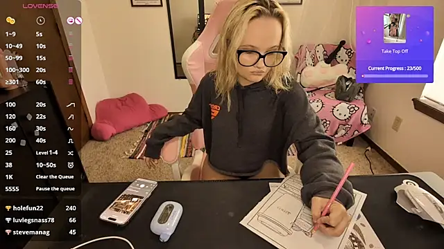 xxNaughtyNicolexx online show from September 23, 2025, 9:55 pm