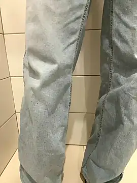 Cumonmme online show from January 13, 2026, 8:24 pm