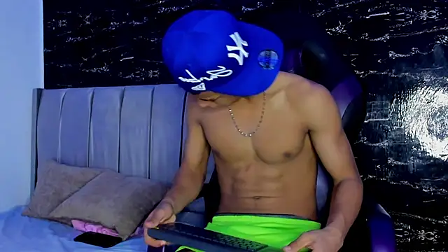 Jhos Smith online show from September 29, 2025, 4:19 am