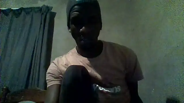 longdickson12345 online show from May 18, 2026, 11:31 pm