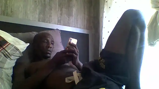 longdickson12345 online show from February 11, 2026, 5:51 am