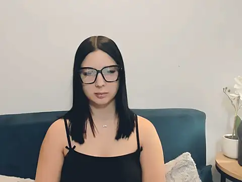 Snapshot of TaliaAdorable chatting on February 17, 2026, 10:12 am TaliaAdorable online show from February 17, 2026, 10:12 am