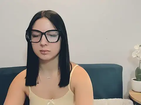 Snapshot of TaliaAdorable chatting on February 15, 2026, 8:02 am TaliaAdorable online show from February 15, 2026, 8:02 am