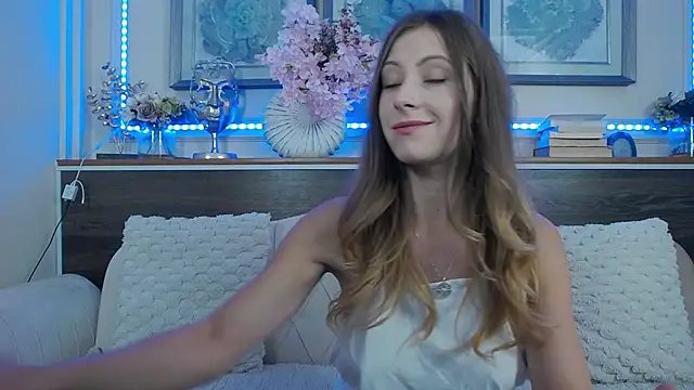 MuseDollX online show from September 28, 2025, 5:31 pm