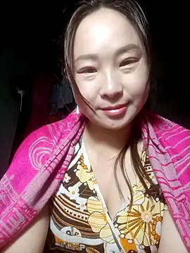 suki-lady online show from December 5, 2025, 2:54 am