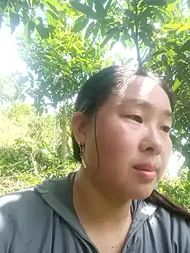 suki-lady online show from September 23, 2025, 6:42 am
