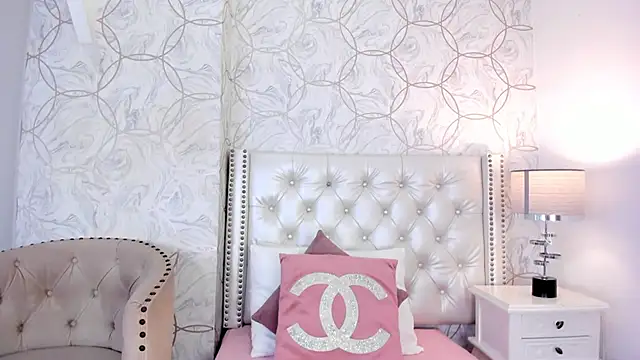 amara rousse online show from February 1, 2026, 11:30 am