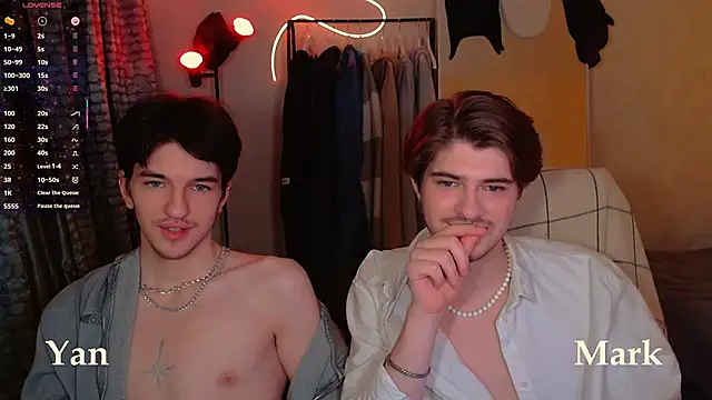 itsyanbb online show from November 4, 2025, 6:01 pm