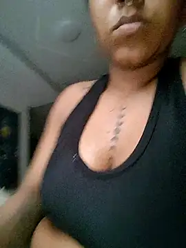 Snapshot of kdfoxxx chatting on September 17, 2025, 10:34 pm kdfoxxx online show from September 17, 2025, 10:34 pm