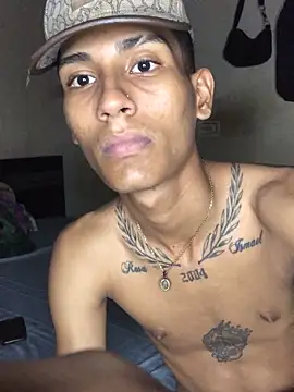 Snapshot of cofla_30 chatting on October 27, 2025, 12:00 am cofla 30 online show from October 27, 2025, 12:00 am