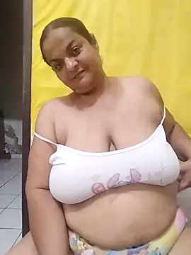 Snapshot of Vydinha chatting on November 16, 2025, 12:26 am Vydinha online show from November 16, 2025, 12:26 am