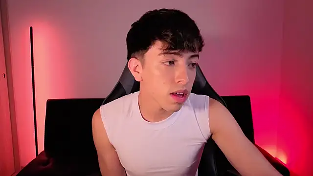 Snapshot of onlinenico chatting on January 15, 2026, 12:14 am onlinenico online show from January 15, 2026, 12:14 am