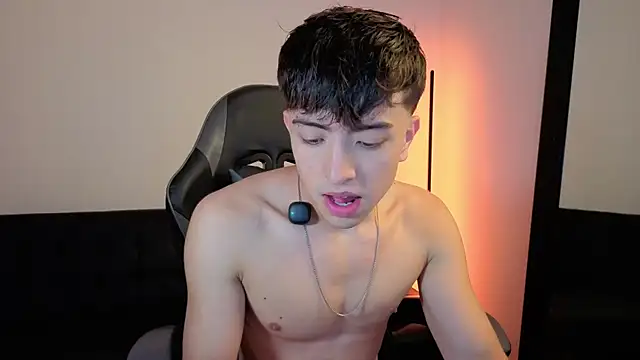 Snapshot of onlinenico chatting on March 16, 2026, 9:06 pm onlinenico online show from March 16, 2026, 9:06 pm