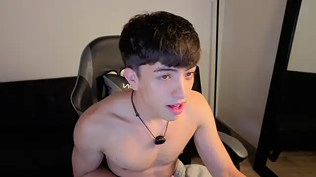 Snapshot of onlinenico chatting on February 23, 2026, 10:10 pm onlinenico online show from February 23, 2026, 10:10 pm