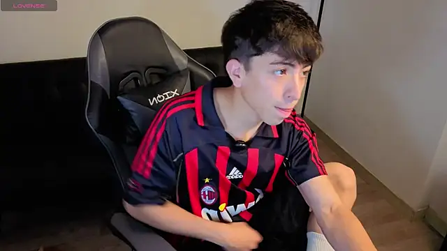 Snapshot of onlinenico chatting on February 27, 2026, 9:03 pm onlinenico online show from February 27, 2026, 9:03 pm