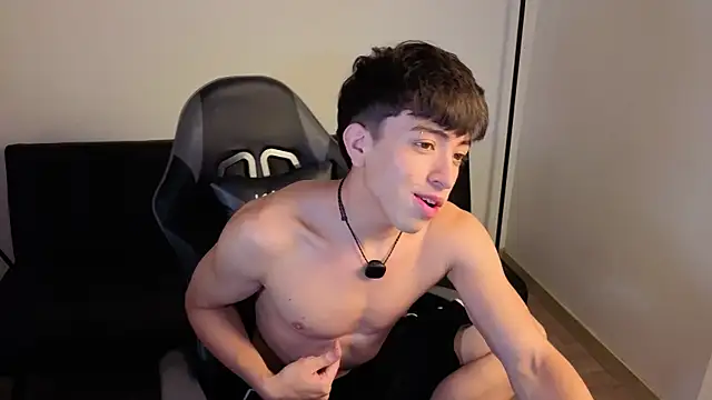 Snapshot of onlinenico chatting on February 24, 2026, 9:04 pm onlinenico online show from February 24, 2026, 9:04 pm