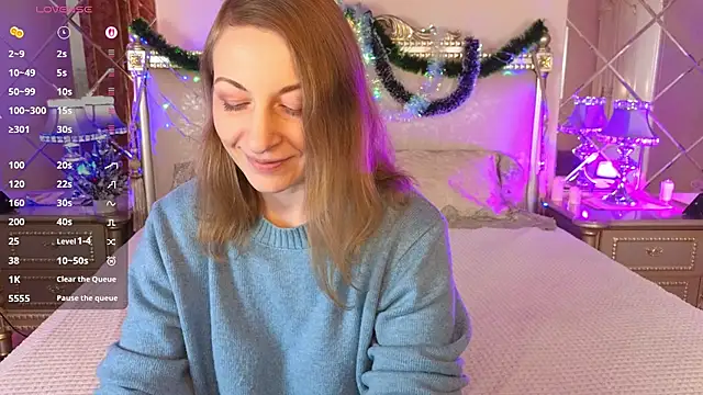 Katherine Loveau online show from December 16, 2025, 4:39 am