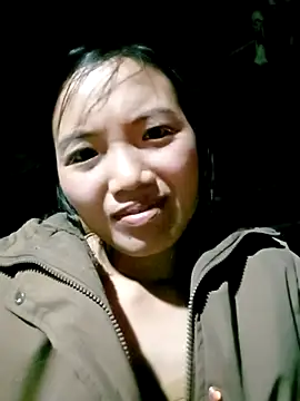 ngan-cute online show from December 2, 2025, 12:29 pm