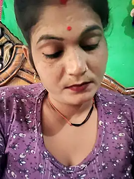 Kavya hot online show from November 11, 2025, 6:52 am