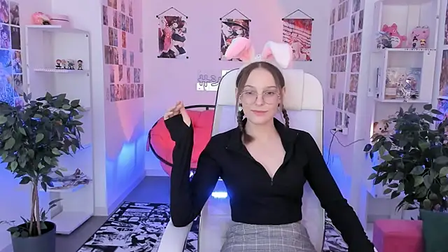 Snapshot of JenniferKiim chatting on November 1, 2025, 8:30 am JenniferKiim online show from November 1, 2025, 8:30 am