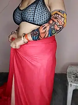 Snapshot of Oh_011 chatting on October 18, 2025, 3:36 pm Oh 011 online show from October 18, 2025, 3:36 pm