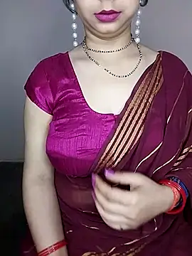 Snapshot of Oh_011 chatting on November 5, 2025, 2:25 am Oh 011 online show from November 5, 2025, 2:25 am