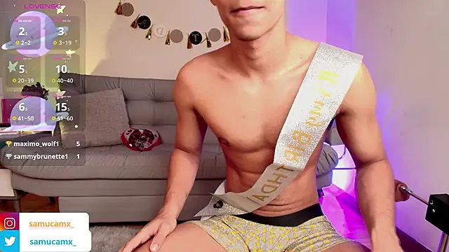 samucamx  online show from February 24, 2026, 2:12 am