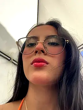 Snapshot of Juanita-Diaz chatting on September 28, 2025, 8:38 pm Juanita-Diaz online show from September 28, 2025, 8:38 pm