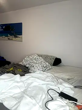 Steffi Snowbunny online show from October 26, 2025, 2:28 pm