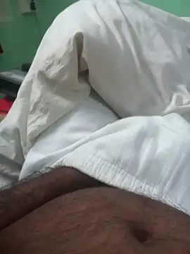 Snapshot of deshi8inch53 chatting on November 27, 2025, 6:30 pm deshi8inch53 online show from November 27, 2025, 6:30 pm