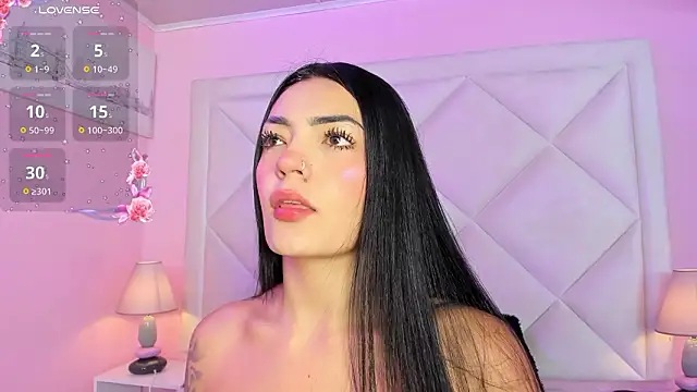 Miaa Smithh   online show from March 5, 2026, 11:07 am