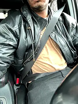 Jariushot3 online show from January 8, 2026, 5:30 pm