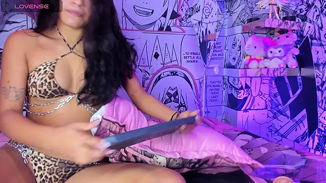 Megan cute4u online show from February 7, 2026, 2:41 am