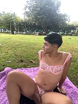 Snapshot of Matt_Swett chatting on October 13, 2025, 1:23 pm Matt Swett online show from October 13, 2025, 1:23 pm