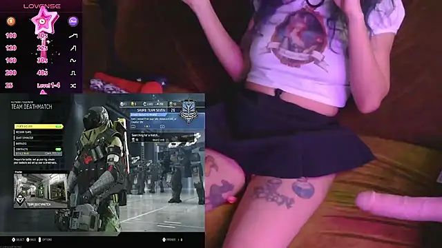 mmmminaDarling online show from May 2, 2026, 1:11 am