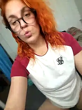 Snapshot of _Pipi_ chatting on April 22, 2026, 11:55 pm Pipi online show from April 22, 2026, 11:55 pm