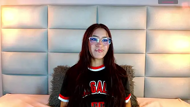 miss aris online show from April 22, 2026, 2:29 am