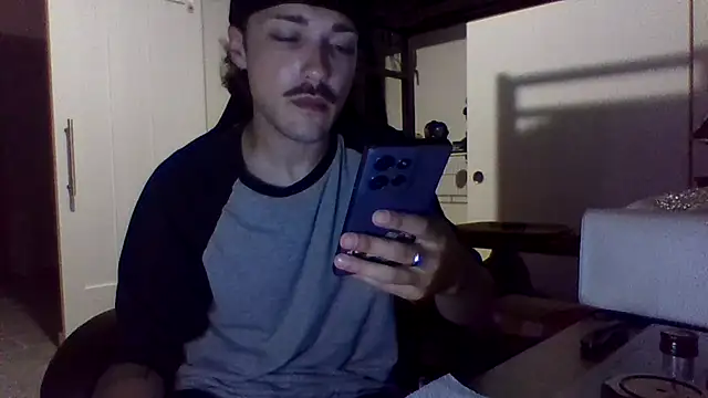 Jbenz420 online show from June 18, 2026, 1:15 am