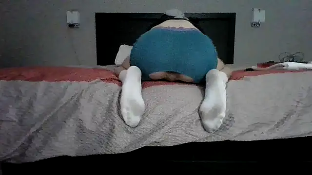 Snapshot of Jbenz420 chatting on February 7, 2026, 7:33 pm Jbenz420 online show from February 7, 2026, 7:33 pm