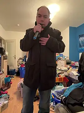 GeilerHSVFAN1989 online show from February 12, 2026, 4:40 pm