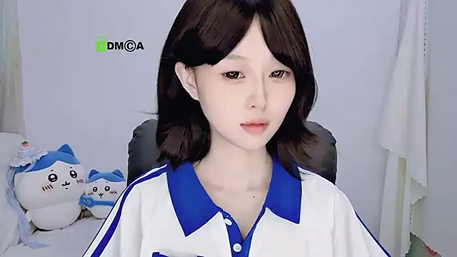 gummy-candy online show from October 23, 2025, 3:49 am